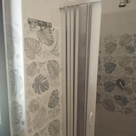 Casa Paradise アパート San Nicolò